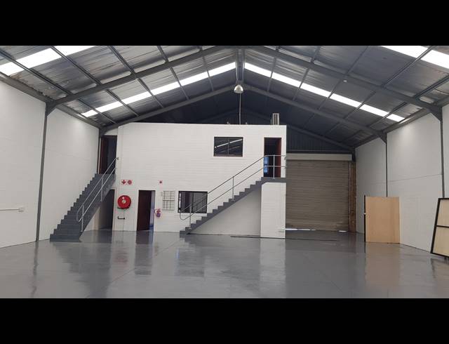 565M² WAREHOUSE TO LET IN KILLARNEY GARDENS